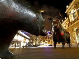 U.S. inflation peaks, stocks rise, yields fall