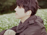 Hong Isak Releases New Single ‘Hello, Goodbye.’