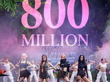 800 million views on BLACKPINK's 